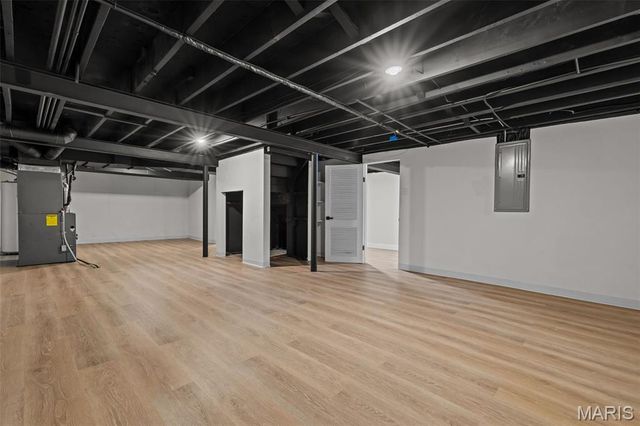 1400 Norman Place, St Louis, MO 63122