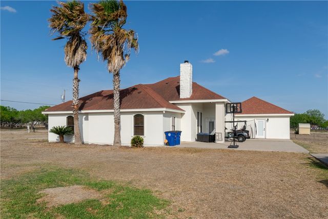 108 County Road 1601 Cr, Alice, TX 78332