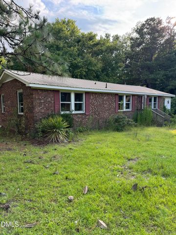 2633 Tanbark Drive, Nashville, NC 27856