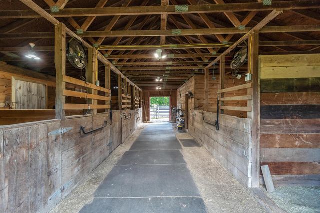 2 Pound Road, Hollis, NH 03049
