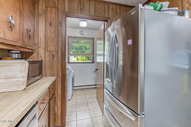 901 Cherokee Road, Johnson City, TN 37604