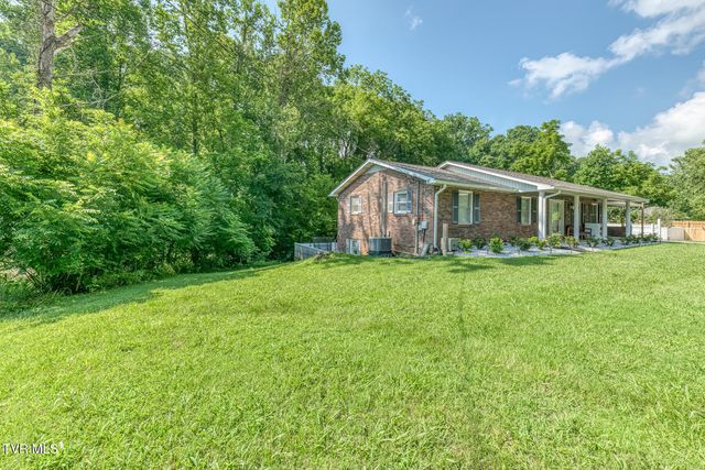 901 Cherokee Road, Johnson City, TN 37604