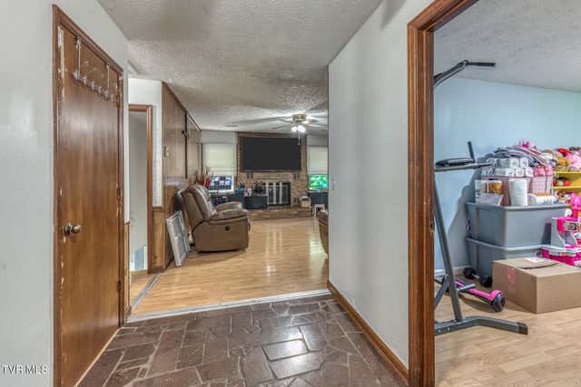 901 Cherokee Road, Johnson City, TN 37604