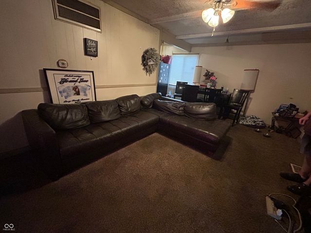 5776 E 33rd Street, Indianapolis, IN 46218