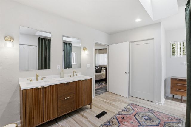 600 NW 35TH STREET, Gainesville, FL 32607