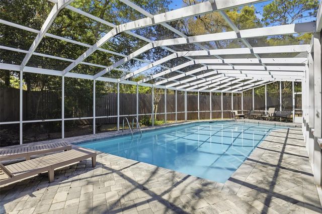 600 NW 35TH STREET, Gainesville, FL 32607