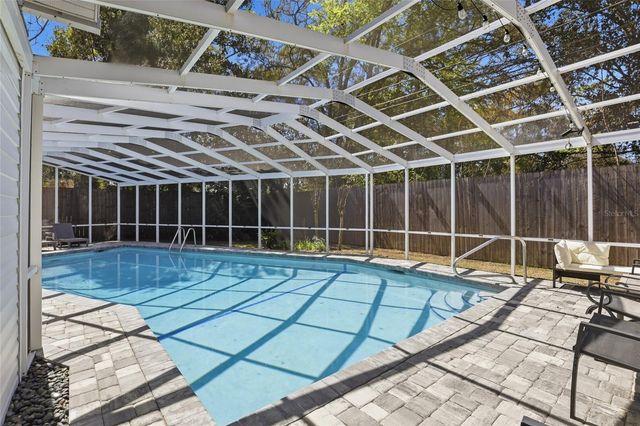 600 NW 35TH STREET, Gainesville, FL 32607