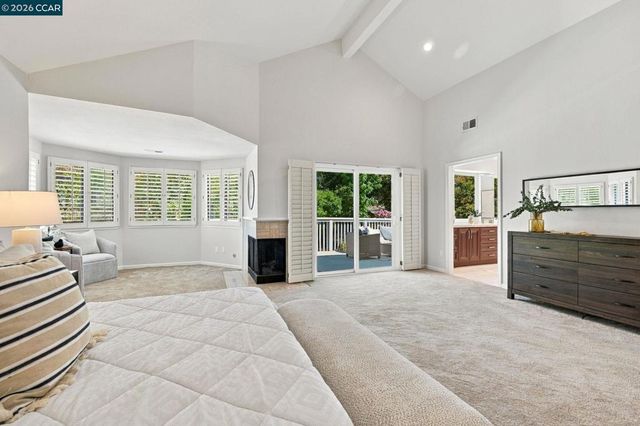 1154 Calder Ln, Walnut Creek, CA 94598