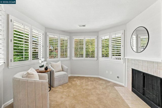 1154 Calder Ln, Walnut Creek, CA 94598