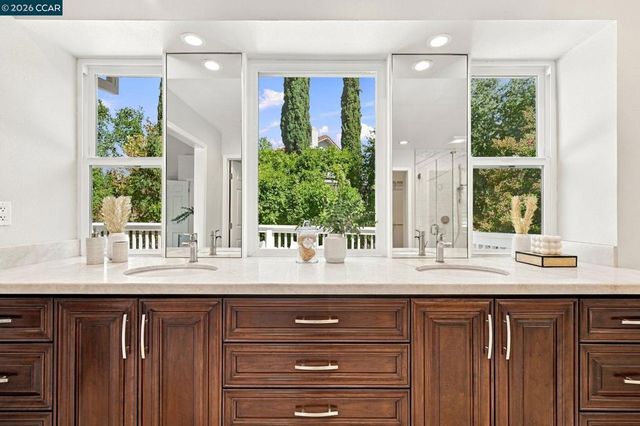 1154 Calder Ln, Walnut Creek, CA 94598