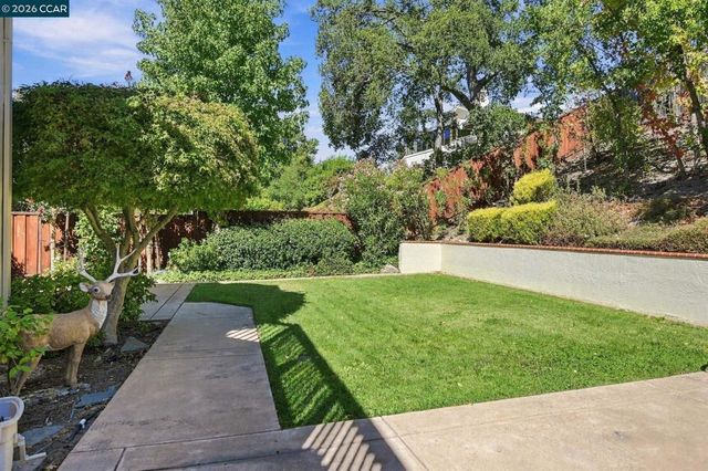 1154 Calder Ln, Walnut Creek, CA 94598