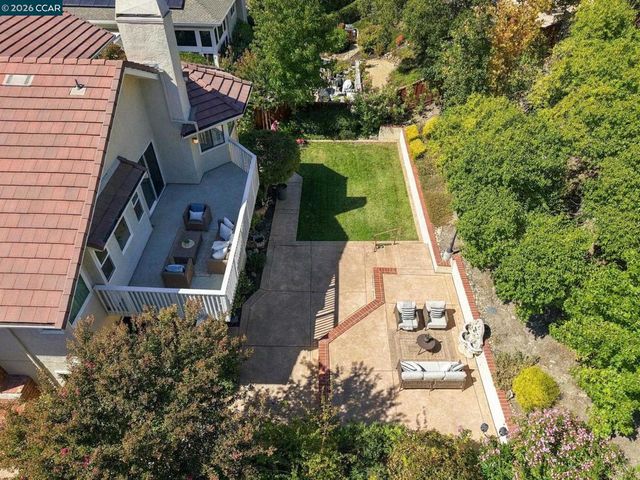 1154 Calder Ln, Walnut Creek, CA 94598