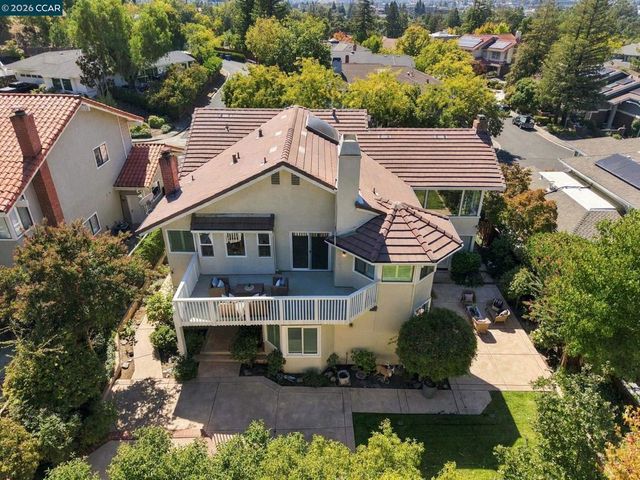 1154 Calder Ln, Walnut Creek, CA 94598