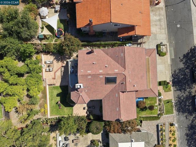 1154 Calder Ln, Walnut Creek, CA 94598