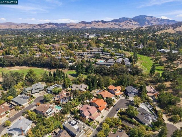 1154 Calder Ln, Walnut Creek, CA 94598
