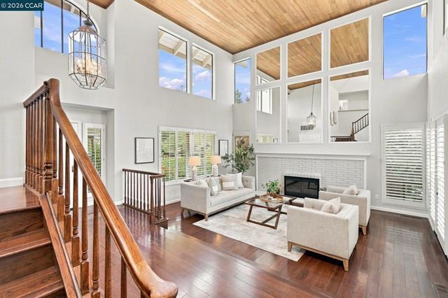 1154 Calder Ln, Walnut Creek, CA 94598