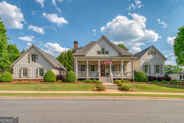 803 Clubside Court, Monroe, GA 30655