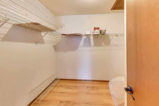 3409 W Bretons Drive, Mchenry, IL 60050