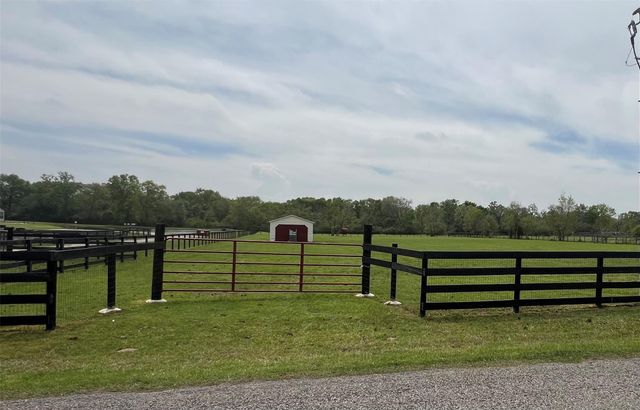 32085 Joseph Road, Hockley, TX 77447