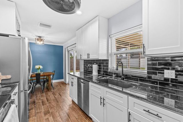 1707 HIBISCUS CIRCLE N, Oldsmar, FL 34677