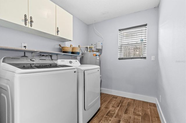 1707 HIBISCUS CIRCLE N, Oldsmar, FL 34677