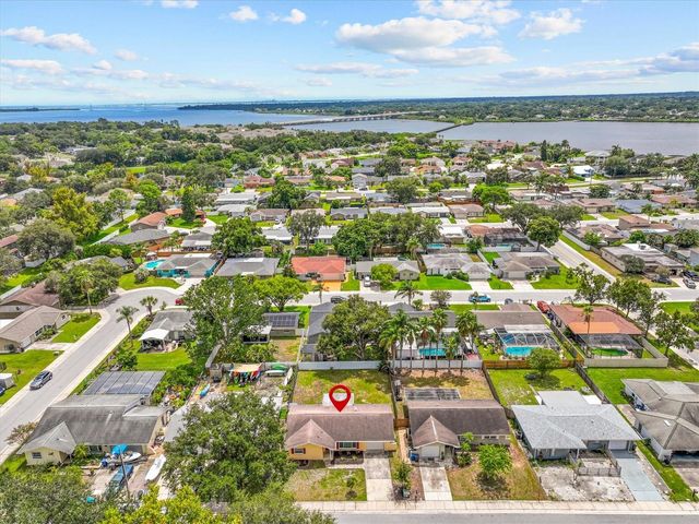 1707 HIBISCUS CIRCLE N, Oldsmar, FL 34677