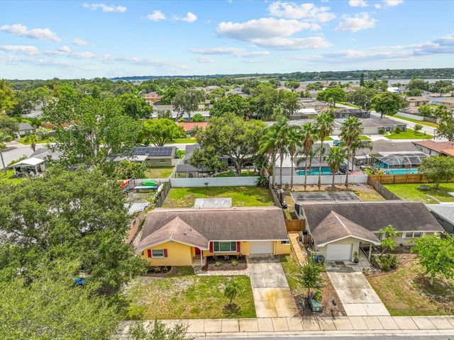 1707 HIBISCUS CIRCLE N, Oldsmar, FL 34677