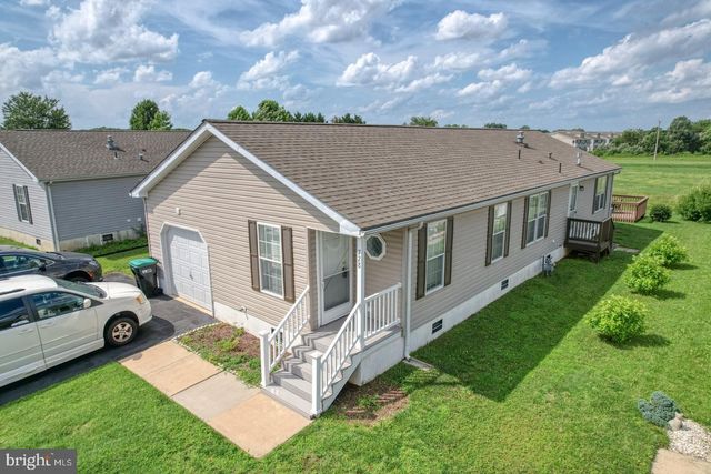 728 RADNOR LN #8, Smyrna, DE 19977