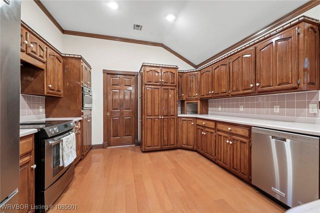 2916 S Cliff Drive, Fort Smith, AR 72901