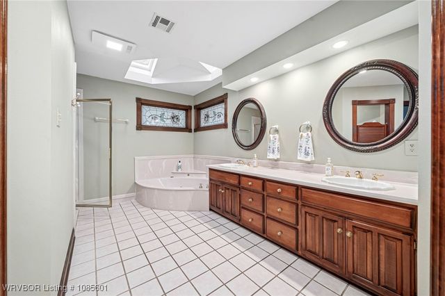 2916 S Cliff Drive, Fort Smith, AR 72901