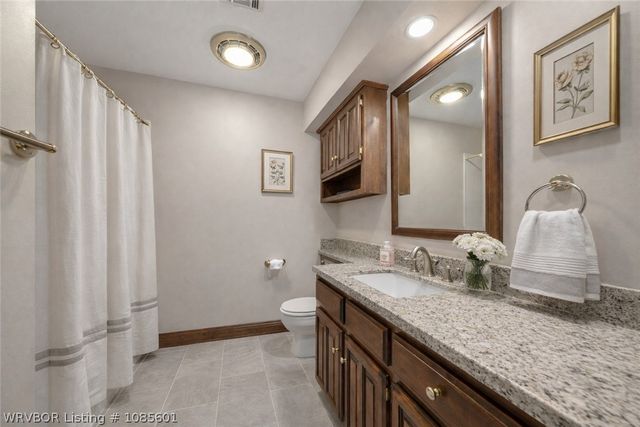 2916 S Cliff Drive, Fort Smith, AR 72901