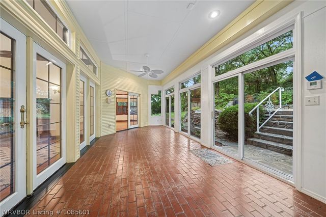 2916 S Cliff Drive, Fort Smith, AR 72901