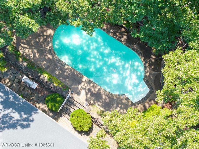 2916 S Cliff Drive, Fort Smith, AR 72901