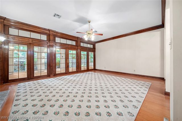 2916 S Cliff Drive, Fort Smith, AR 72901