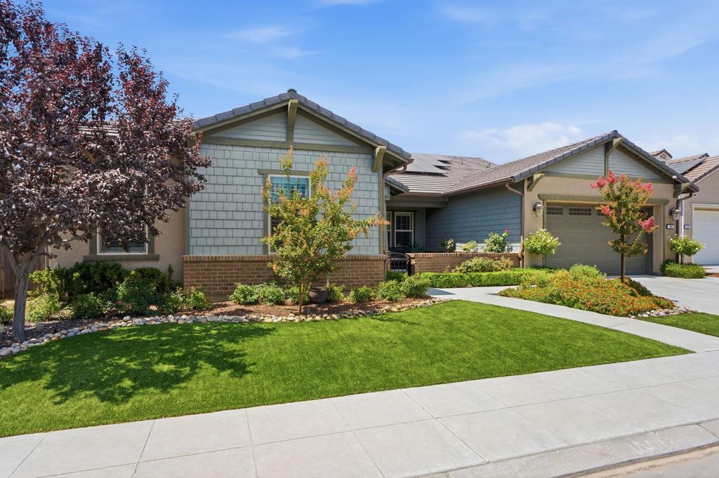 Image 46 of property listing at 285 Pinnacle Drive W, Madera, CA 93636