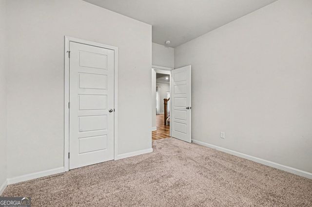 612 Auburn Crossing Drive, Auburn, GA 30011