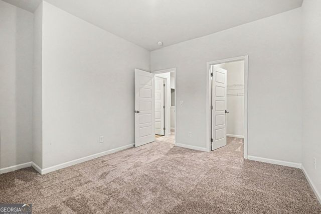612 Auburn Crossing Drive, Auburn, GA 30011