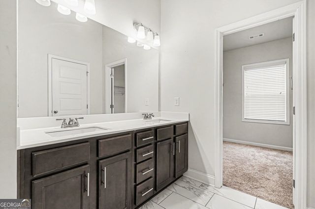 612 Auburn Crossing Drive, Auburn, GA 30011