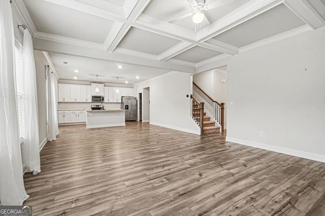 612 Auburn Crossing Drive, Auburn, GA 30011