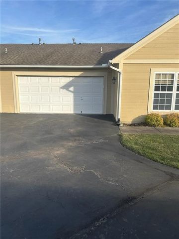 1928 W 139th Street, Leawood, KS 66224