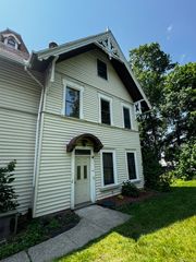 95 Lenox Street APT L, New Haven, CT 06513