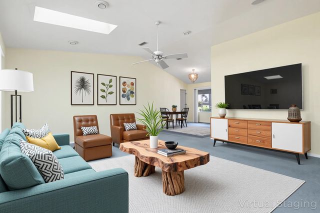 433 SE 12th St Street SE, Vero Beach, FL 32962