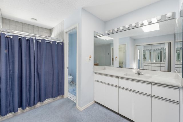 433 SE 12th St Street SE, Vero Beach, FL 32962