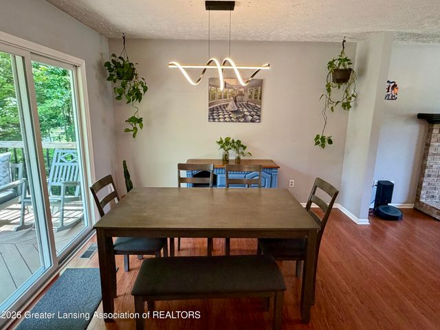 12688 Dundee Drive, Grand Ledge, MI 48837