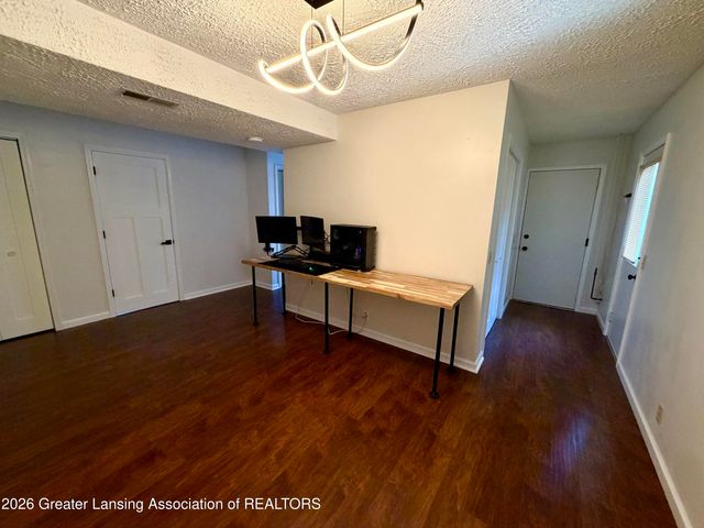12688 Dundee Drive, Grand Ledge, MI 48837