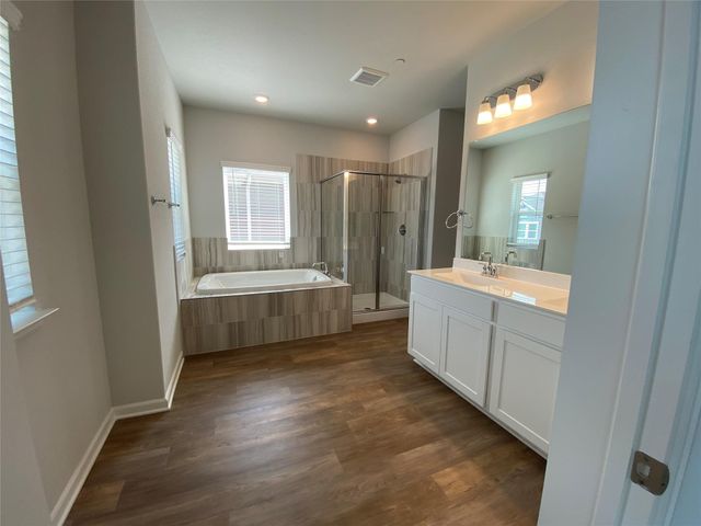 3000 Chisholm Trail RD 49, Round Rock, TX 78681