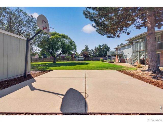 4608 Mountain View Court, Loveland, CO 80537