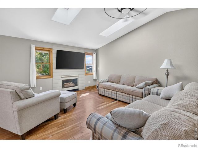 4608 Mountain View Court, Loveland, CO 80537