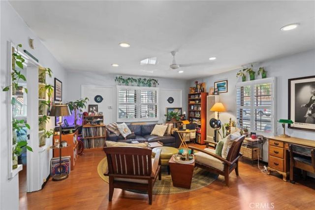 6514 E Ocean Boulevard East, Long Beach, CA 90803