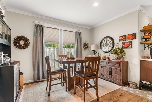 1396 Lakeway Road, Kissee Mills, MO 65680
